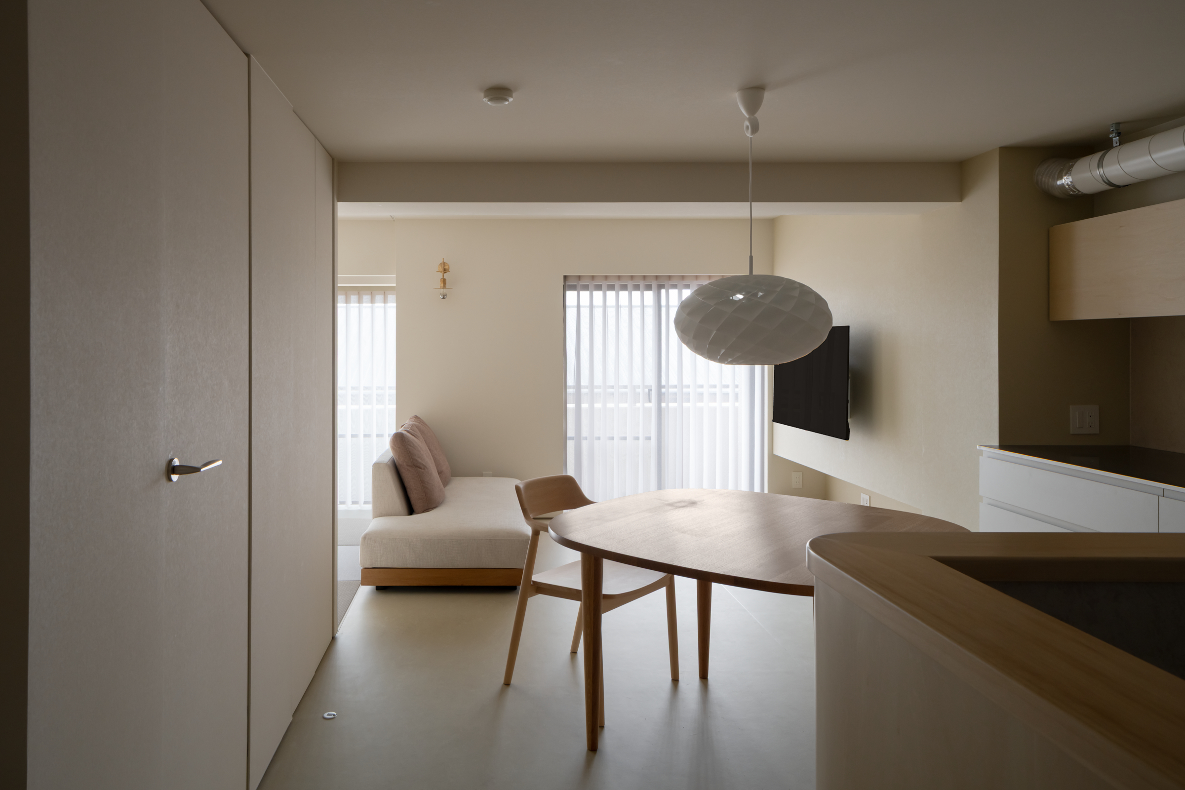 House Y Re｜生駒市の自邸マンションリノベーション、ダイニングの風景
